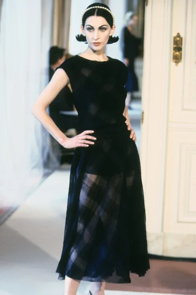 Look 29